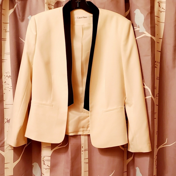 Calvin Klein Jackets & Blazers - 🖤BLACK FRIDAY🖤 Calvin Klein Blazer